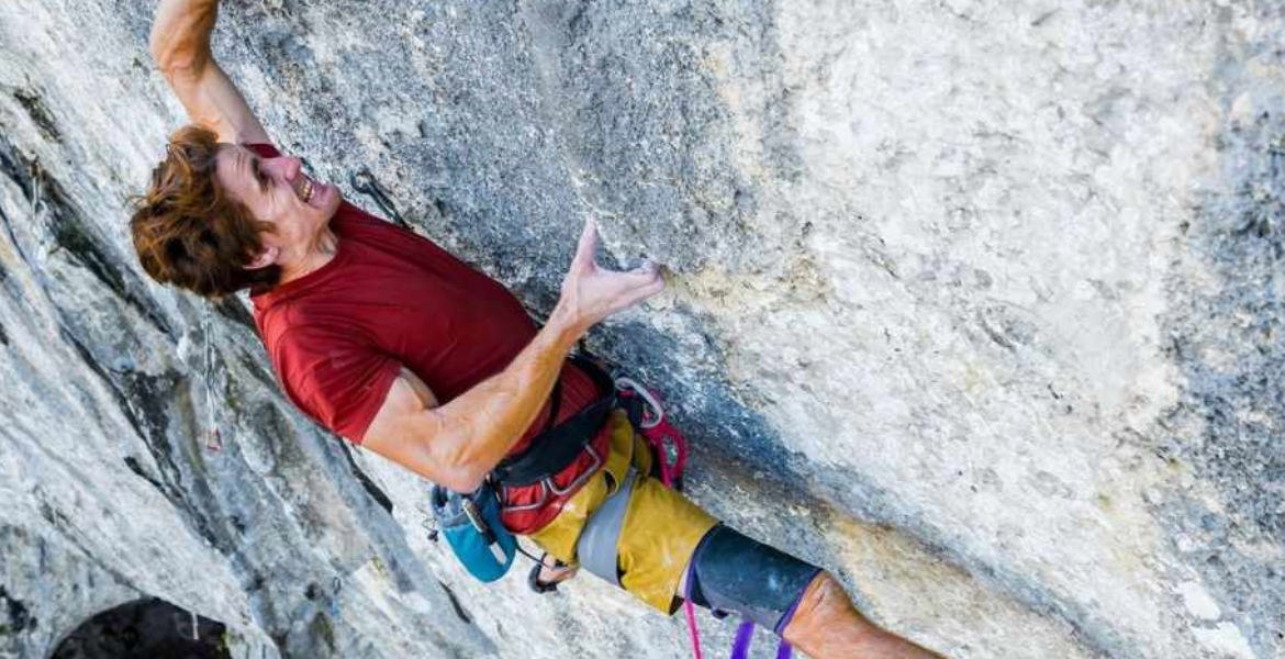 Seb Bouin libère Wolf Kingdom 9b+ – Seb Bouin frees Wolf Kingdom 9b+