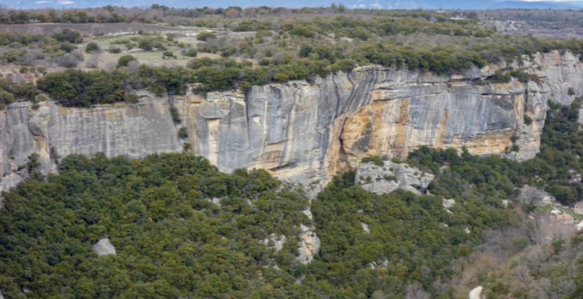 Interview : Alex Megos de passage à Buoux ! – Interview: Alex Megos about his Buoux Trip!