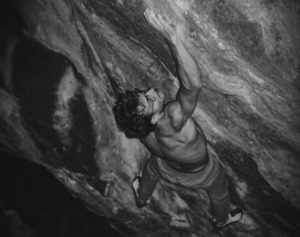 Yannick Flohé Foundations Edge 8C flash