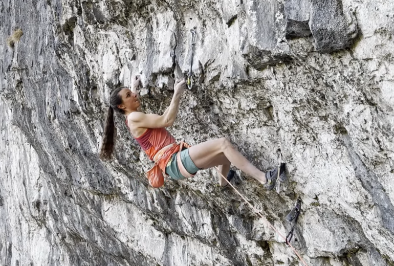Anak Verhoeven Rainshadow 9a