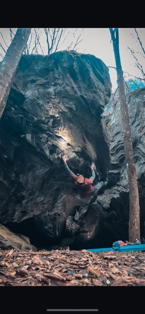 Arthur Ternant Titan assis 8C