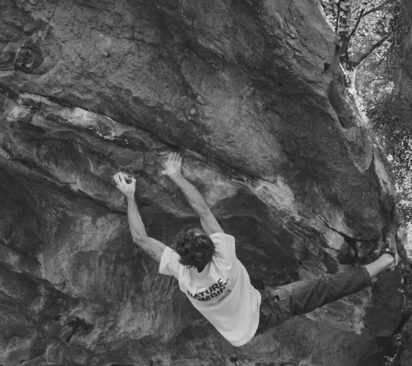 Arthur Ternant Titan assis 8C