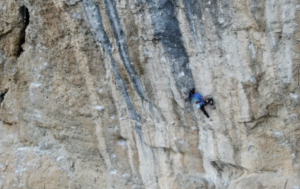 Chaehyun Seo empoche Papichulo