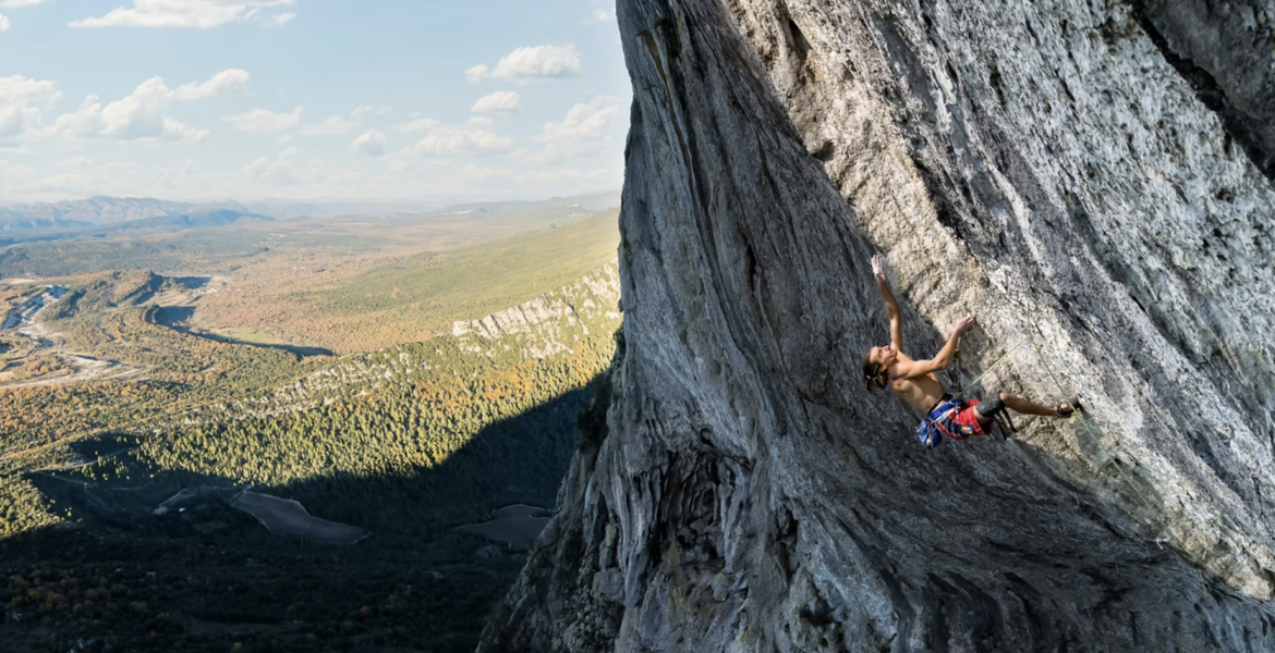 Lucien voies de légende Beyond PSL