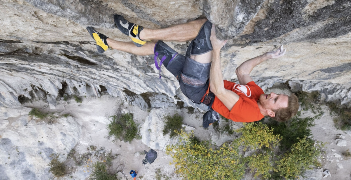 Jakob Schubert répète DNA, 9c! – Jakob Schubert repeats DNA, 9c! + video
